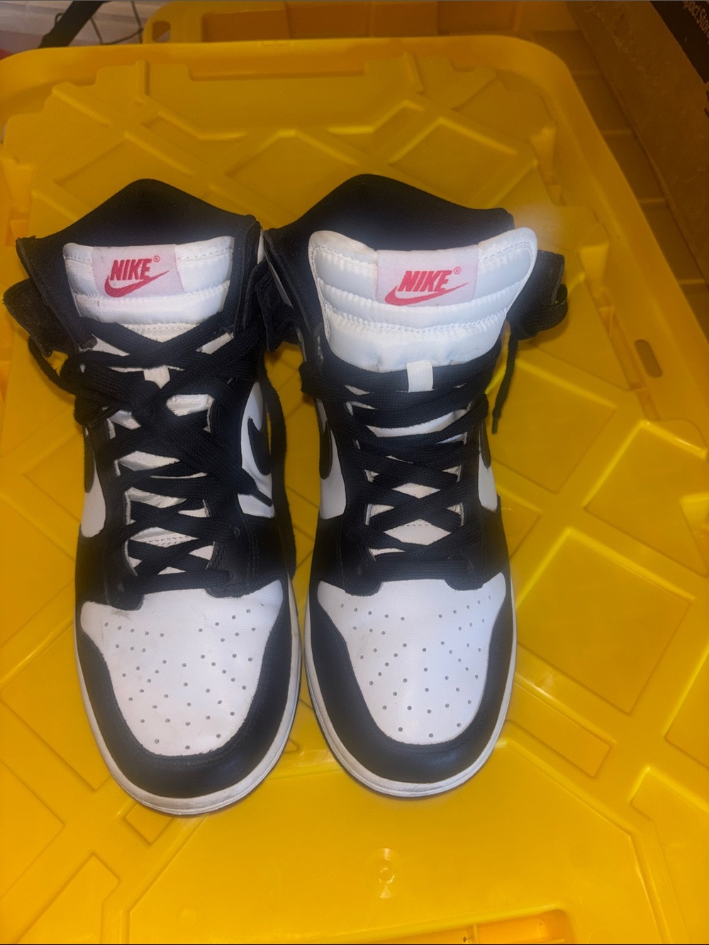 Nike Dunks panda hight top